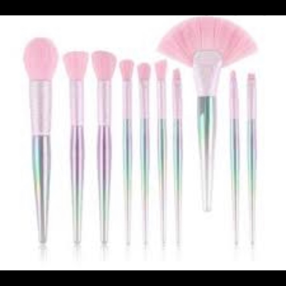 Holographic brush set